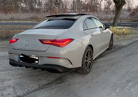 Mercedes-Benz CLA 180 7G-DCT AMG Line Advanced Plus