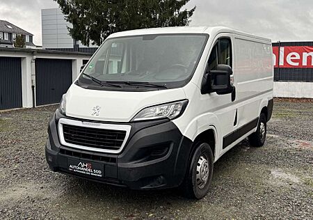 Peugeot Boxer 330 L1H1 Premium BlueHDi 120