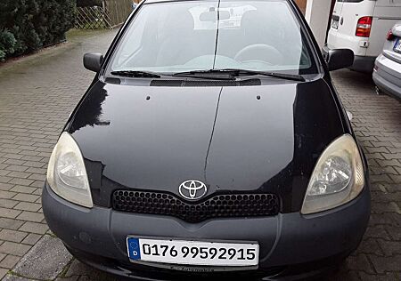 Toyota Yaris 1.0 linea eco