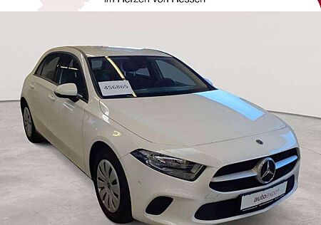 Mercedes-Benz A 180 d 7G-DCT NAVI KAM PDC