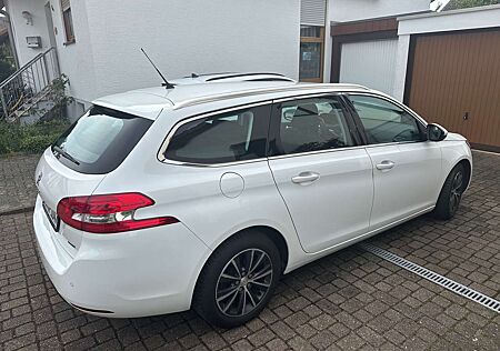 Peugeot 308 SW BlueHDi 150 Stop