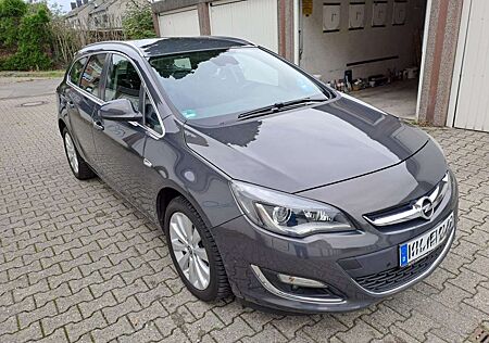 Opel Astra 1.4 Turbo Sports Tourer Exklusiv