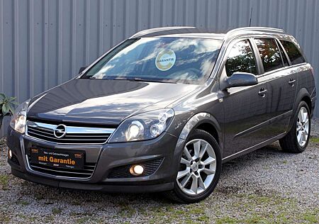 Opel Astra 1.8 Innovation "110 Jahre" "Navi "Leder "Xenon