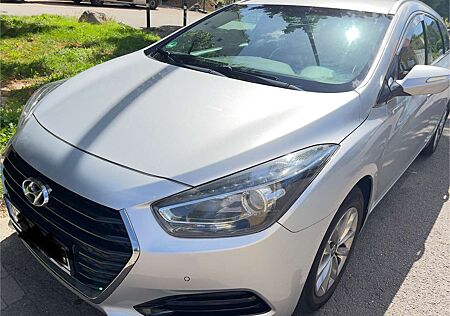 Hyundai i40 Kombi 1.7 CRDiPremium