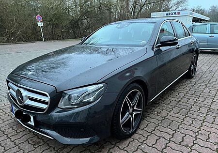 Mercedes-Benz E 350 Mercedes d W213 9G 258PS Multibeam 360° Distronic AHK
