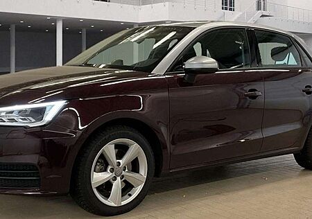 Audi A1 Sportback S-tronic Xenon Sitzhzng. PDC 1.Hd