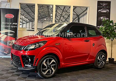 Ligier JS 50 JS50L SPORT JS50 DCI 8 PS Mopedauto Microcar 45