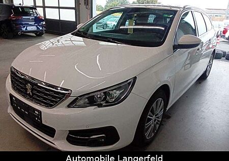 Peugeot 308 SW Allure Pack NAVI KEYLESS AHK ACC