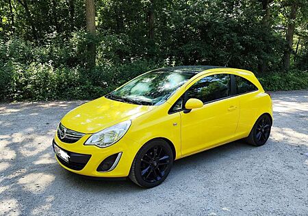 Opel Corsa Color Edition