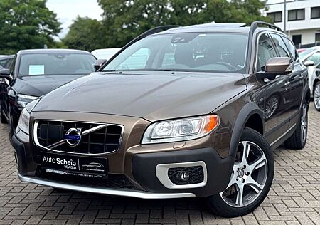Volvo XC 70 XC70 D5 Summum AWD*Bi-Xenon*NAVI*GSD*AHK*