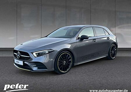 Mercedes-Benz A 250 AMG/Night/Edition 1/Multibeam/Burmester/