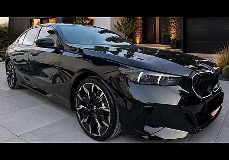 BMW 520 i Mild-Hybrid M Sport