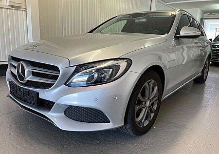 Mercedes-Benz C 250 BlueTec Avantgarde /LED/Navi