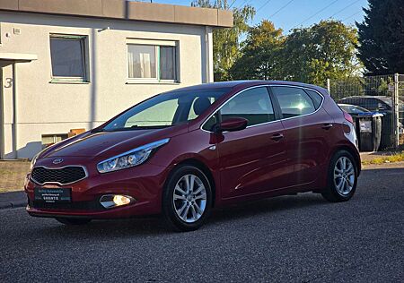 Kia Cee'd Ceed / Dream Team