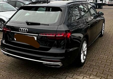 Audi A4 Avant 35 TDI S tronic