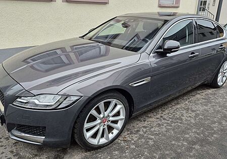 Jaguar XF +30d+Aut.+Prestige