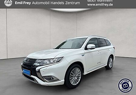 Mitsubishi Outlander 2.4 4WD Plug-In Hybrid Top
