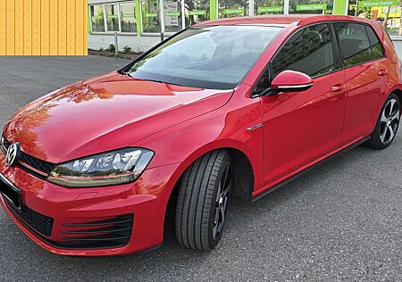 VW Golf GTI Volkswagen Golf 7 GTI Performance - DSG - Dynaudio - TOP!!!
