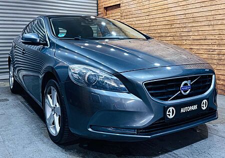 Volvo V40 Summum/SITH/NAVI/PANO/PDC