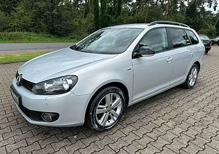 VW Golf Variant Volkswagen Match mit PDC und AHK Klima