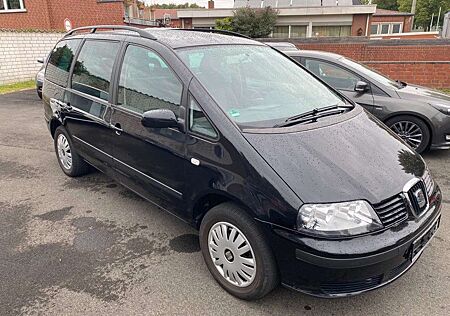 Seat Alhambra 2.0 i Kids 7 Sitze