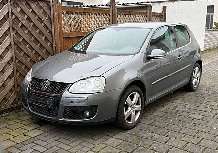 VW Golf Volkswagen V Lim. United Sportline