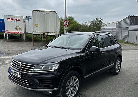VW Touareg Volkswagen 3.0 V6 TDI SCR Blue Motion DPF Automatik