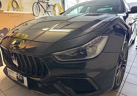 Maserati Ghibli Trofeo