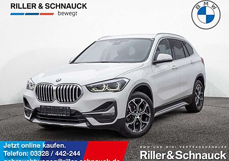 BMW X1 sDrive 18i LED+HUD+NAVI+KAMERA+KLIMAAUT+SH