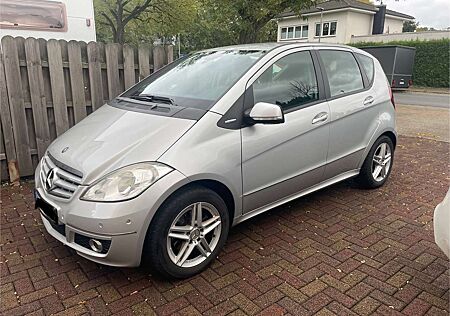 Mercedes-Benz A 180 gebraucht kaufen Mercedes-Benz A 180 CDI Autotronic Avantgarde DPF