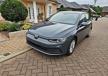 VW Golf Volkswagen VIII 1.5 TSI OPF Life