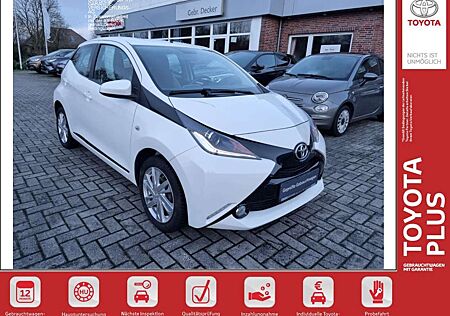 Toyota Aygo (X) x-play touch