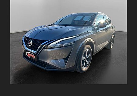 Nissan Qashqai Premiere Edition 1.3 DIG-T MHEV 6MT Panorama-Glasd