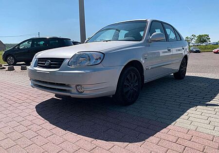 Hyundai Accent GLS 1.3