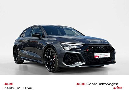 Audi RS3 *MATRIX*B&O*NAVI-PLUS*RS-AGA*OPTIK
