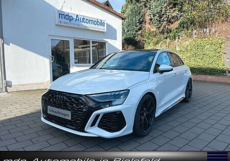 Audi RS3 *MATRIX*PANO*B&O*ABGAS*HUD*280KMH*MAGN-RIDE