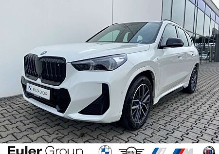 BMW iX1 xDrive 30A M-Sport Sportpaket HUD AD Navi Digitale
