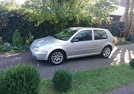 VW Golf Volkswagen +IV+1.6+Highline, Vollleder, Scheckh. wenig KM