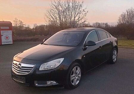 Opel Insignia 1.8 Selection