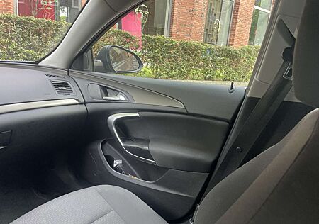 Opel Insignia 2.0 CDTI Sports Tourer Edition