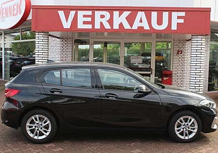 BMW 118 d Steptr. Luxury Line / Leder + HeadUp *1.Hand*