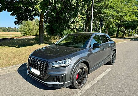 Audi SQ2 TFSI quattro B&0 LED Navi virt.Cockpit 19 Zoll