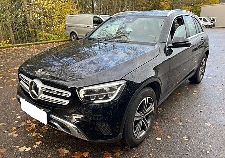 Mercedes-Benz GLC 220 d 4Matic 9G-TRONIC