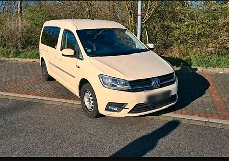 VW Caddy Volkswagen 2.0 TDI (7-Si.) DSG Maxi Schwenksitz Behinderteng.