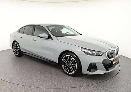 BMW 520 i M Sport Lüft|ACC|PAs+360°|ha&ka|4xSHZ|el.Si