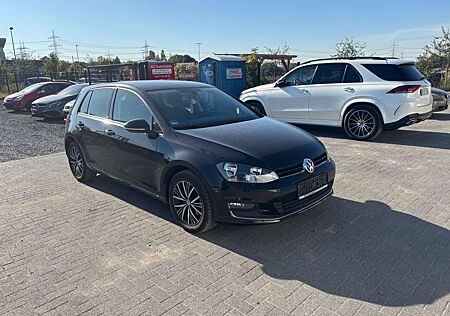 VW Golf Volkswagen VII Lim. Allstar BMT*NAVI*KAMERA*2HAND*