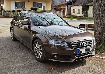 Audi A4 Avant 2.0 TDI DPF multitronic Attraction