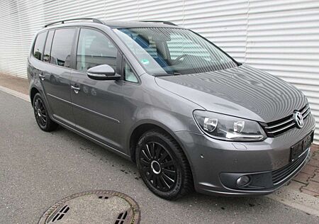 VW Touran Volkswagen Comfortline,Automatik,Klimaautomatik,Pano