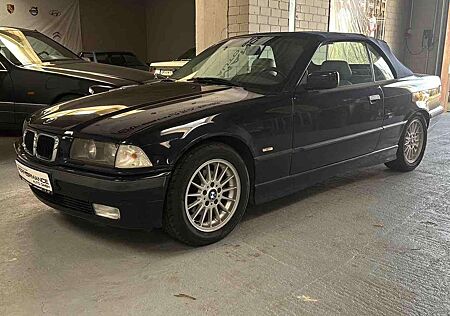 BMW Others 318i Cabrio Leder Klima Sitzheiz. elek Verdeck