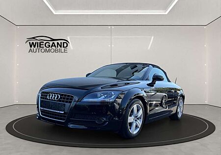 Audi TT Roadster 1.8 TFSI+ALCANTARA+NAVI+XENON+KLIMA